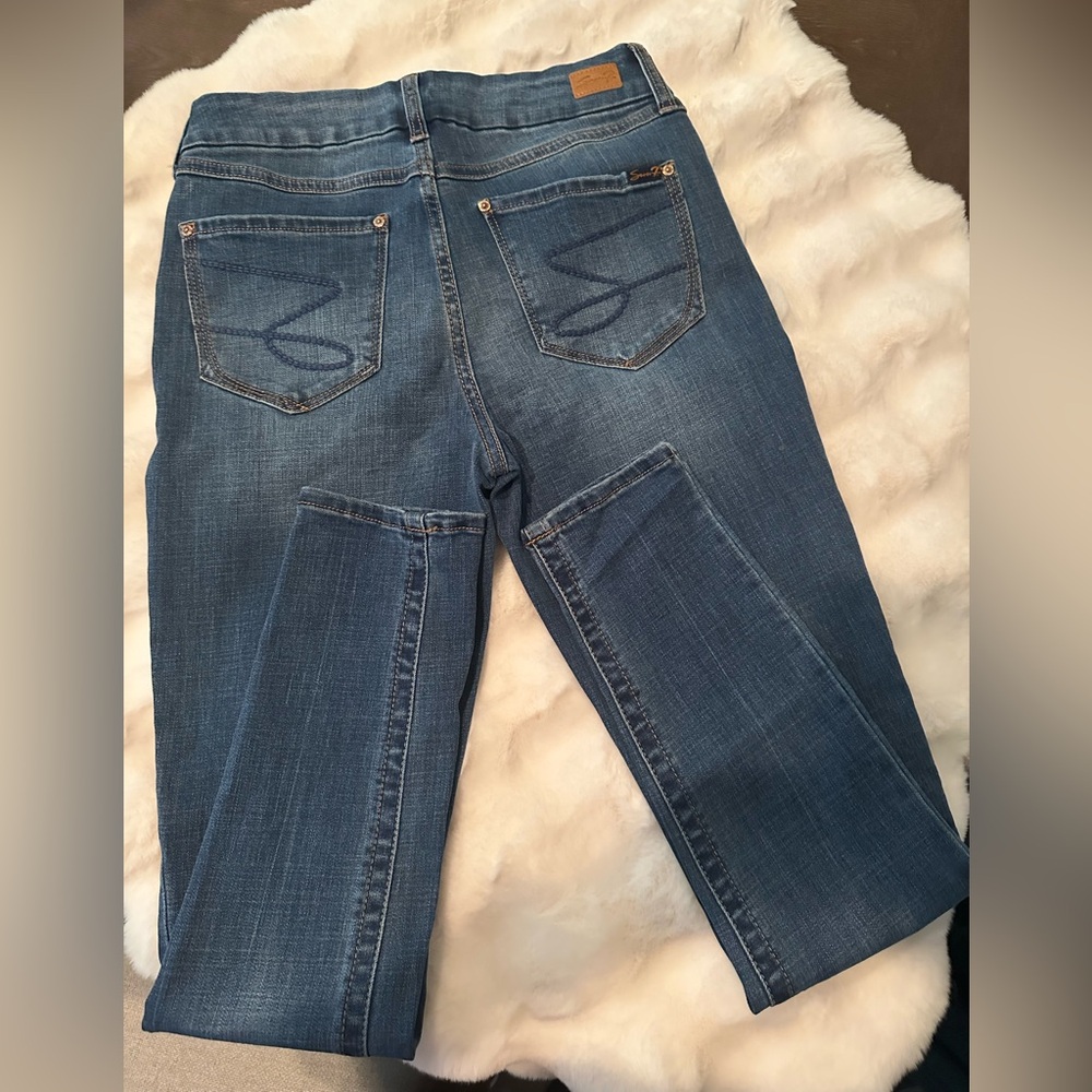 Nice Seven 7  Blue Jeans Like New